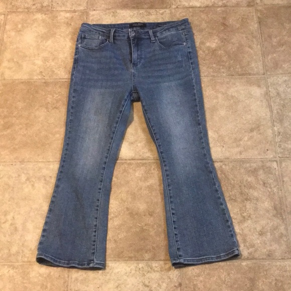 Judy Blue Demi Cropped Bootcut Denim Jeans Mid-Rise Blue  Size 13/31 - Picture 3 of 8